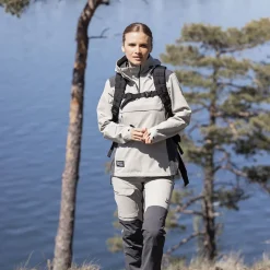 Halti Retkeilyvaatteet|Ulkoiluvaatteet<Hiker Naisten II Hybrid Anorakki
