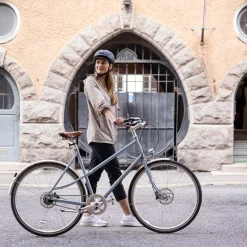 Halti Ulkoiluvaatteet|Vapaa-Aika<Pallas Naisten Jogger Lite Takki